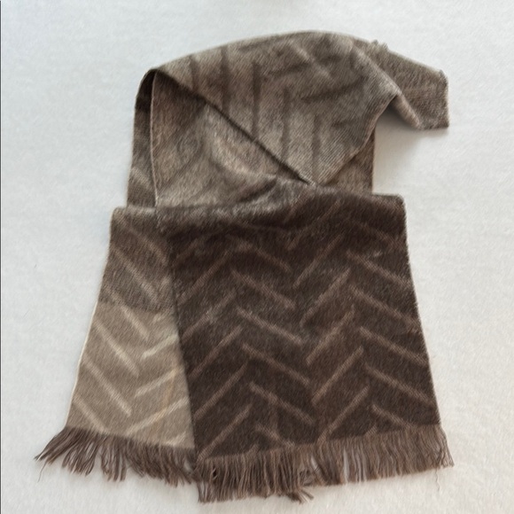 NWOT Inca Fashions 100% Alpaca Wool Reversible Scarf Brown Cream Chevron Pattern - Picture 4 of 5